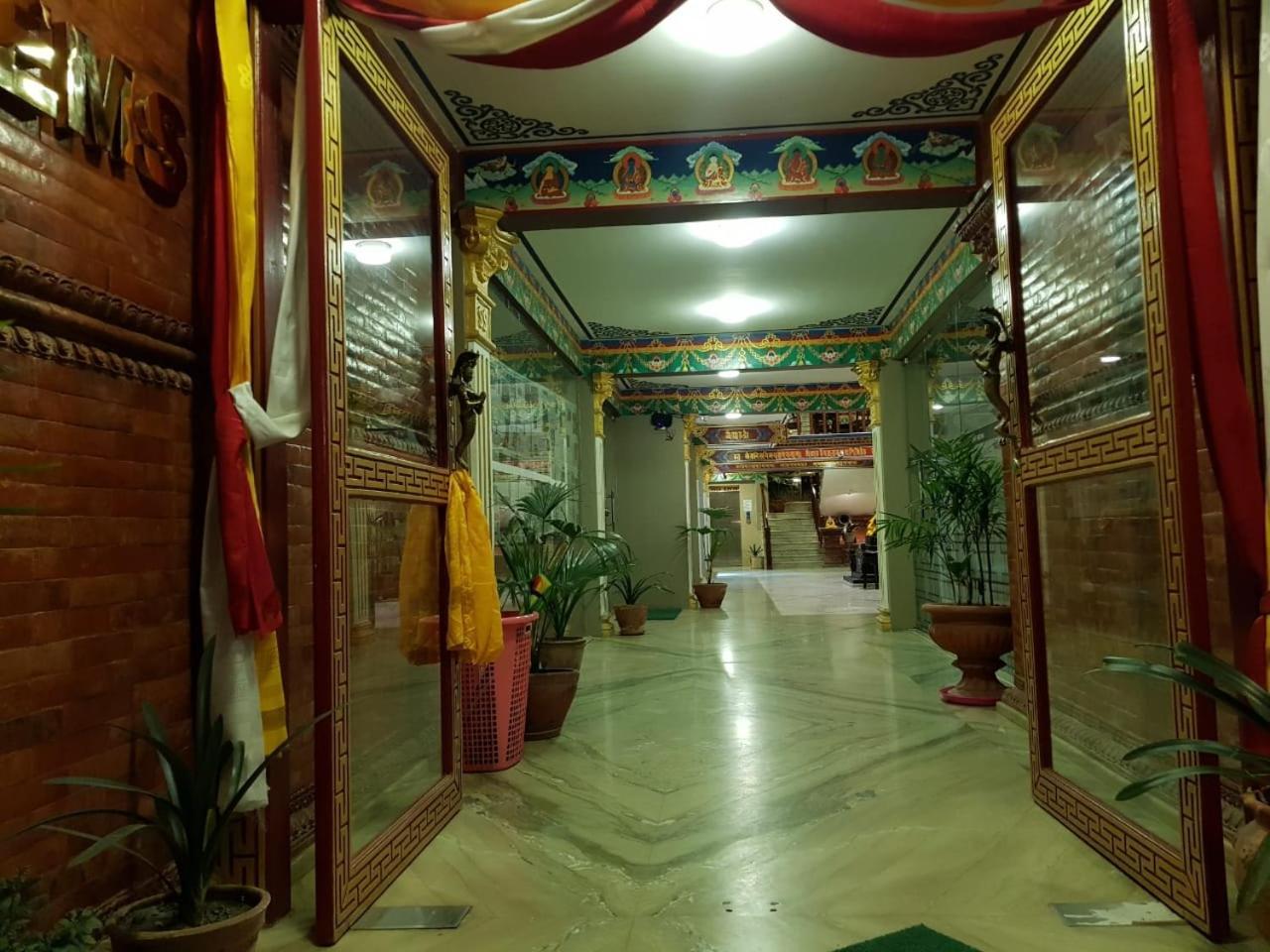 Hotel Lotus Gems Kathmandu Exteriör bild